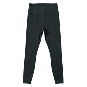 ALALA High Rise Designer Classic Solid Black 7/8 Leggings Size Medium